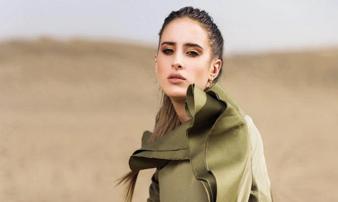 Meeting of the models: Top Brazilian beauty shares advice with rising Saudi star