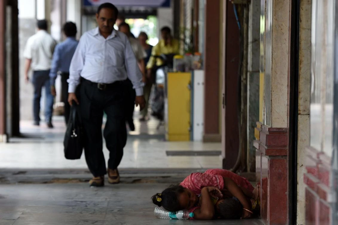 Indian mothers campaign to end breastfeeding stigma