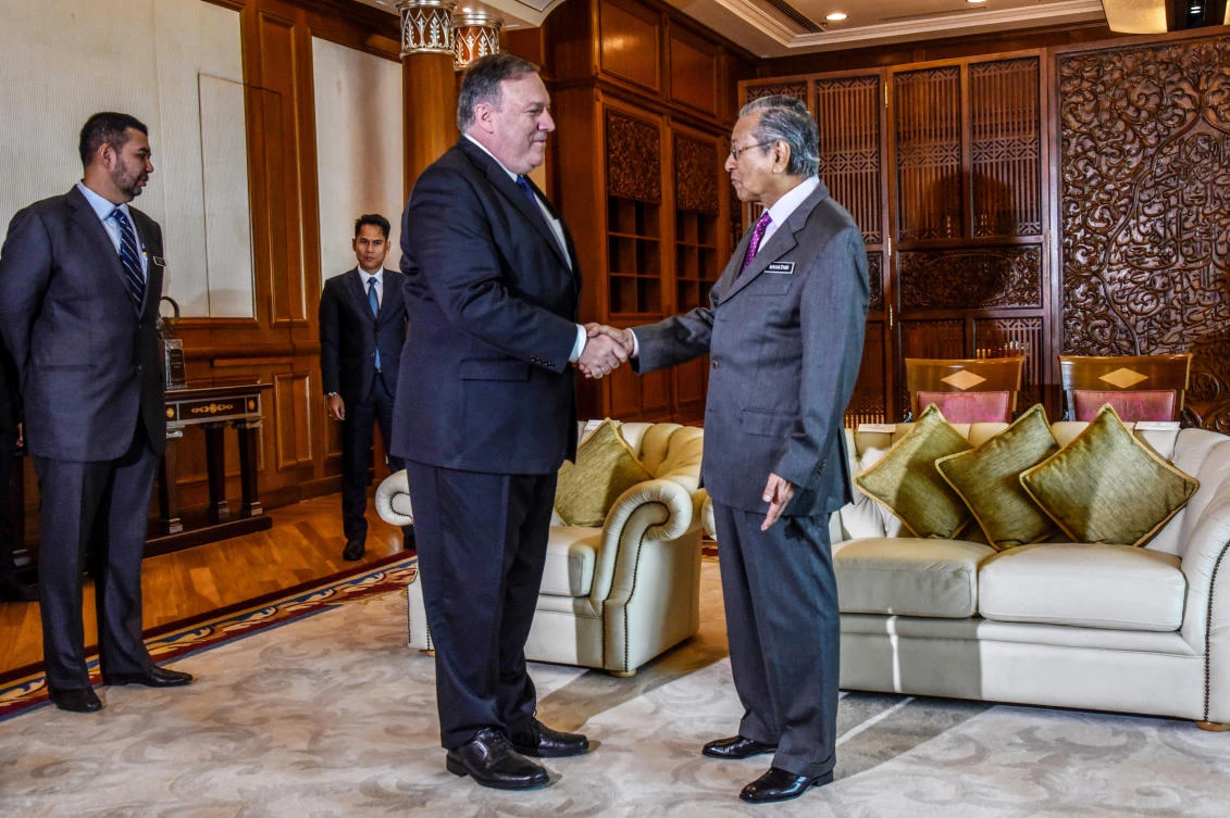 Don’t pander to China, Pompeo tells Malaysia PM