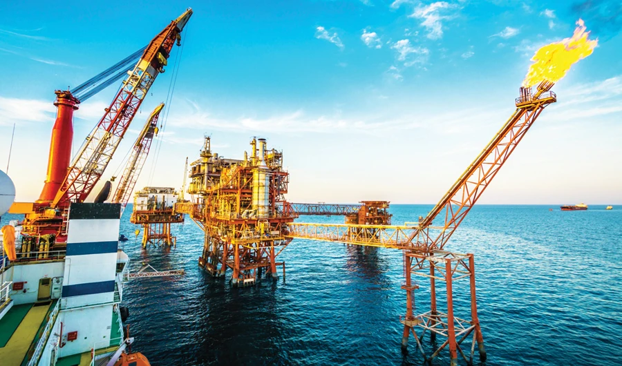 New Delhi warns refiners to prepare for ‘drastic cut’ in oil imports from Iran