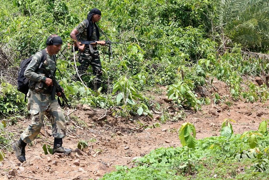 India kills 14 Maoist rebels