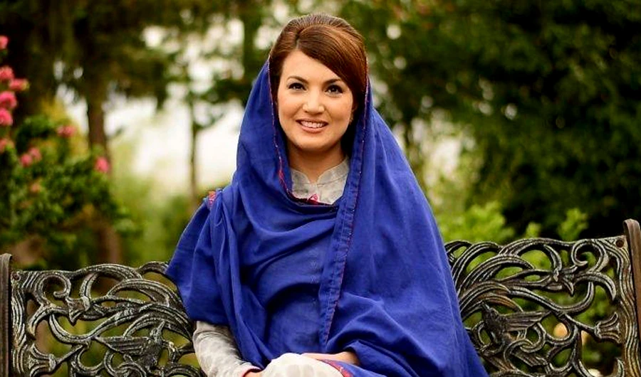 Bakhtawar Bhutto backs Reham Khan after trolling video goes viral