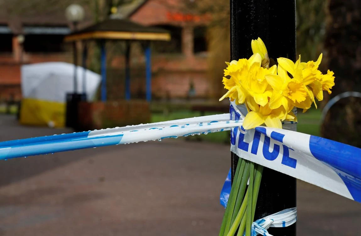 US hits Russia with sanctions over nerve agent attack in Britain