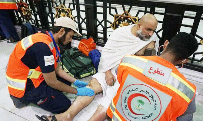 Health instructors have so far managed to advise and educate 1,442 pilgrims. (SPA)