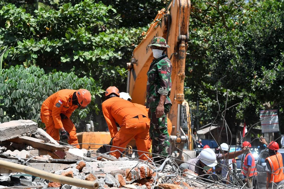 Rebuilding mosques priority for devout on quake-hit Lombok
