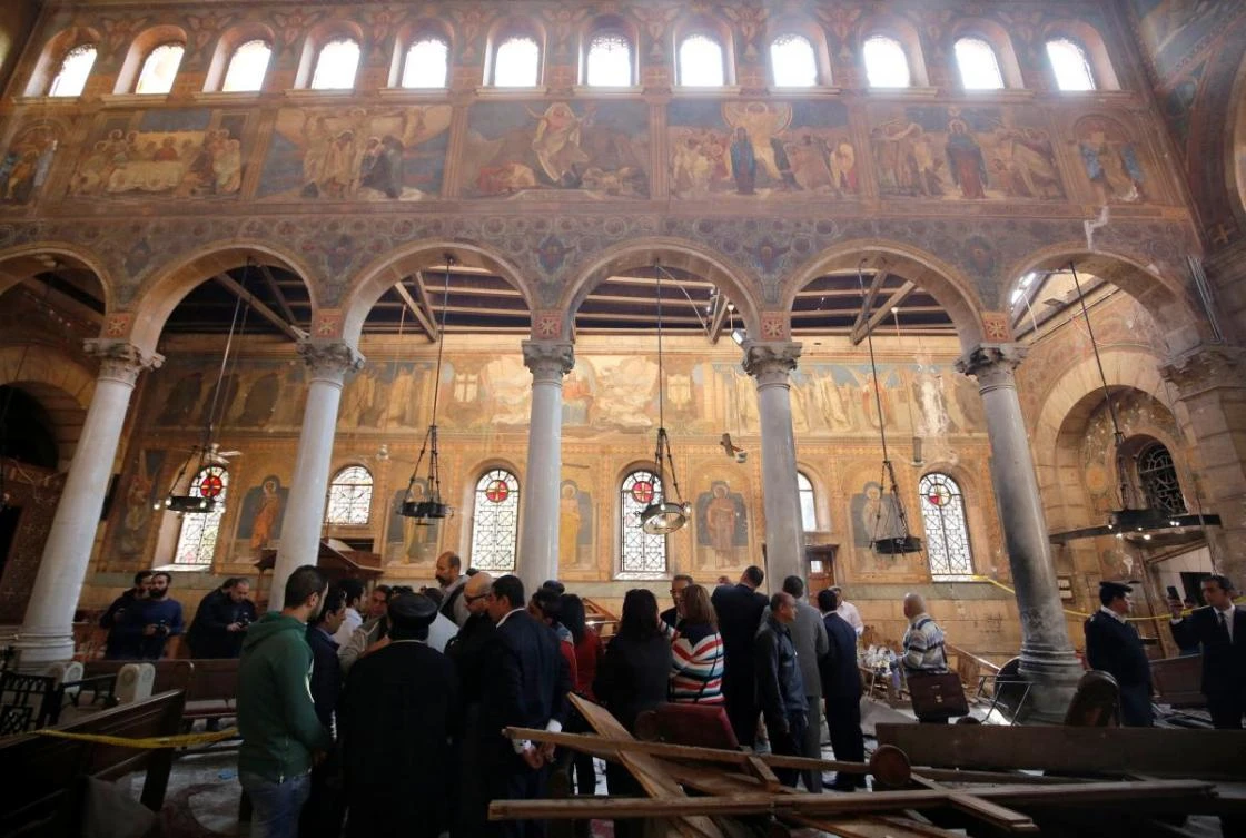 Egypt officials say bombing attempt near church thwarted
