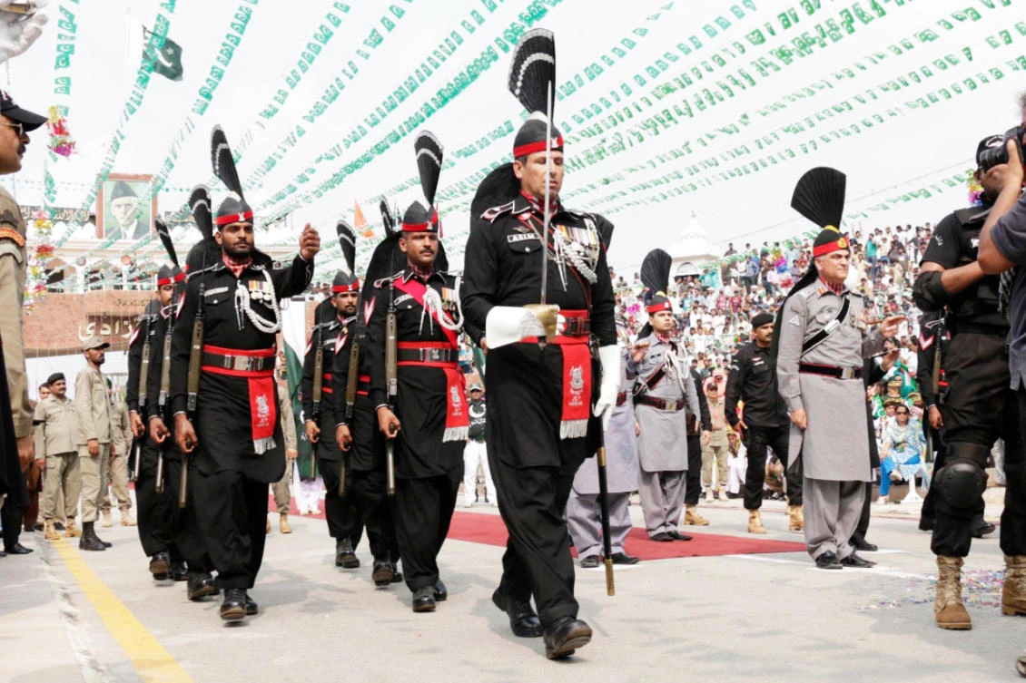 Pakistan, India change gates at Wahga-Attari border on Independence Days