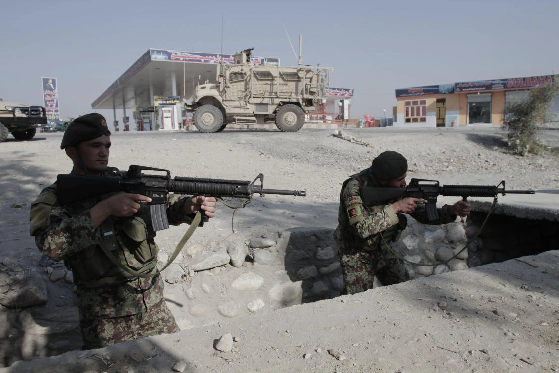 Hundreds of people have fled the fighting in Ghazni, which has killed about 100 members of the Afghan security forces and at least 20 civilians. (File photo: AP)