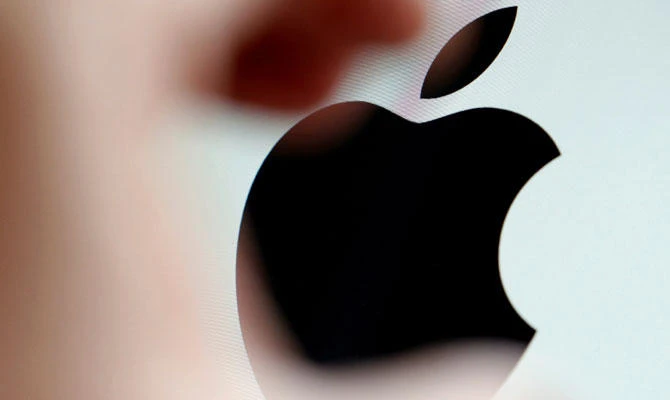 The Apple logo is seen on a computer screen in an illustration photo taken in Bordeaux, France, February 1, 2017. (REUTERS)