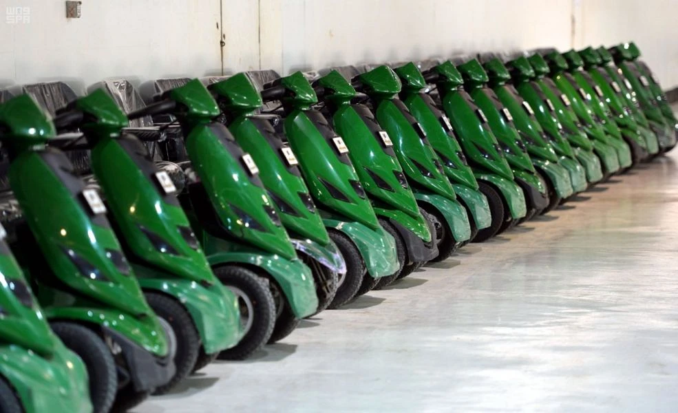 The electric vehicles will help elderly and disabled to perform Hajj. (SPA)