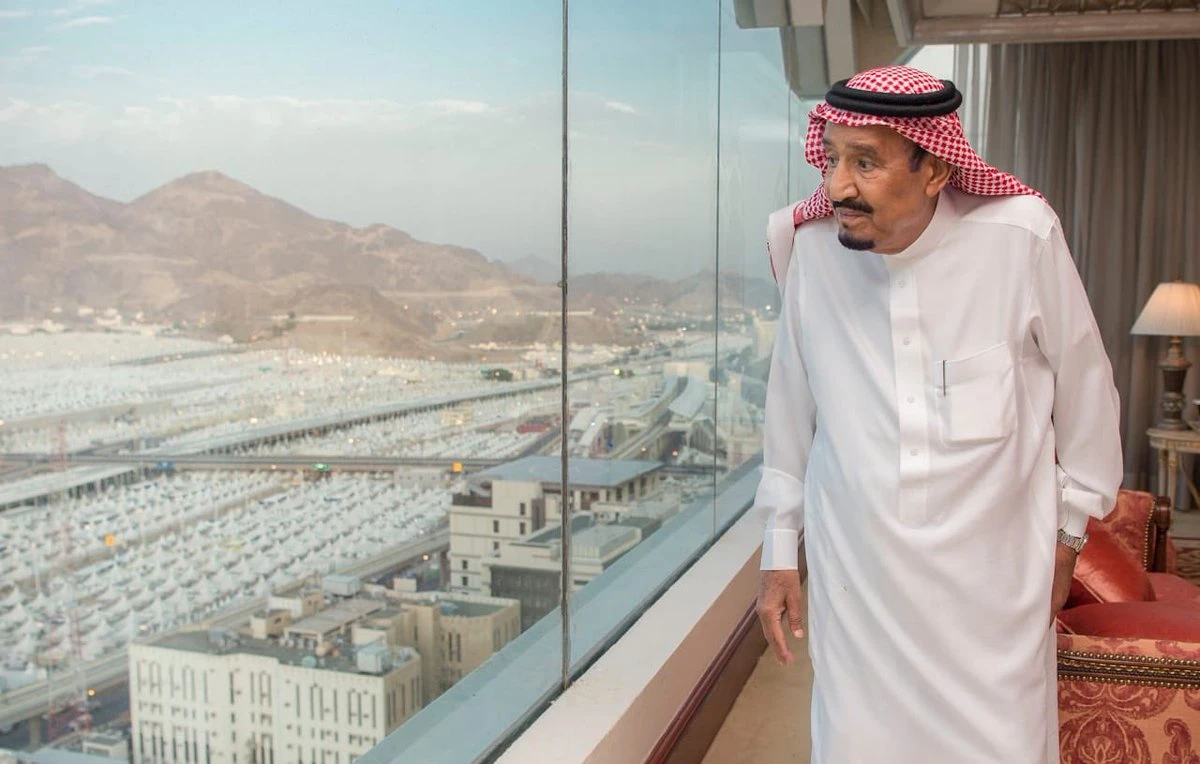 King Salman has arrived in Mina to supervise Hajj pilgrims. (SPA)