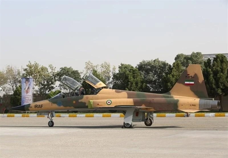 Defense experts deride Iran’s ‘new fighter jet’