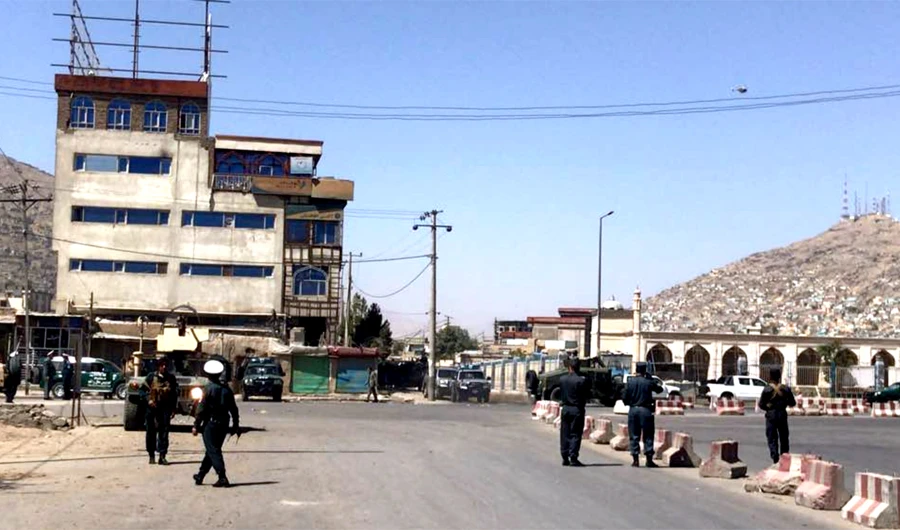 A scene of Kabul street after that rocket attacks. (Source: TOLO news TV)