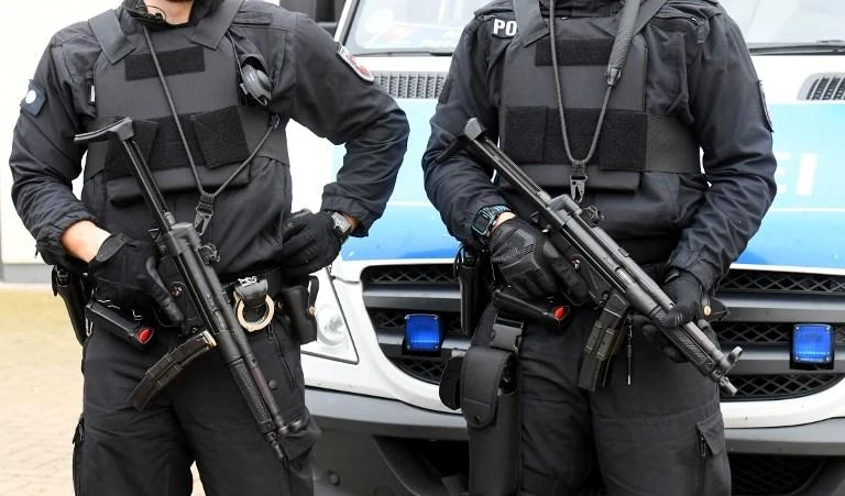 Commandos of the elite police unit GSG 9 stormed the Russian militant’s Berlin apartment. (AFP)