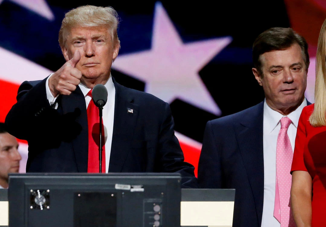 Trump slams Cohen and lauds Manafort after twin legal blows