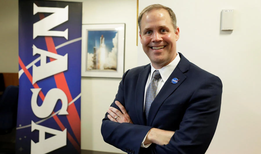 NASA Administrator Jim Bridenstine poses for a photographer after an interview with Reuters at NASA headquarters in Washington, US, on August 21, 2018.(REUTERS/Yuri Gripas)