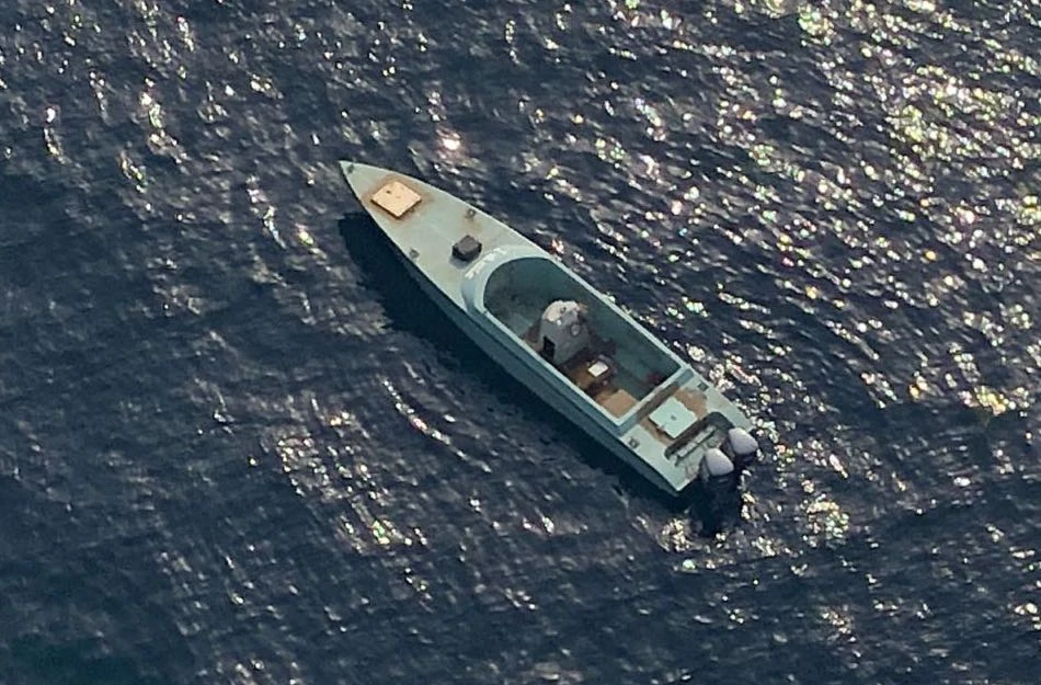Arab coalition thwarts Houthi boat bomb targeting commercial ships off Yemen