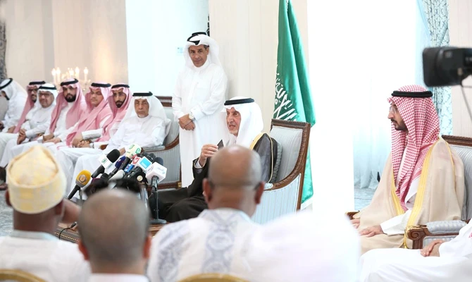 Makkah Gov. Prince Khaled Al-Faisal addresses a press conference in Mina on Thursday. (SPA)