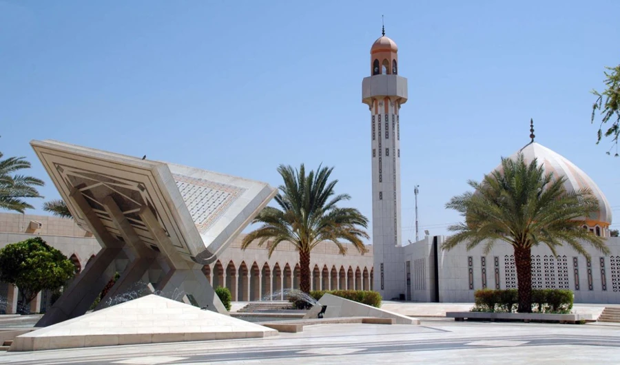The King Fahd Complex is overseen by the Ministry of Islamic Affairs, Da’wah and Guidance, through a supreme council that is responsible for developing plans, objectives, application and policies. The complex welcomes more than half a million visitors from around the world each year. (Photos/supplied)