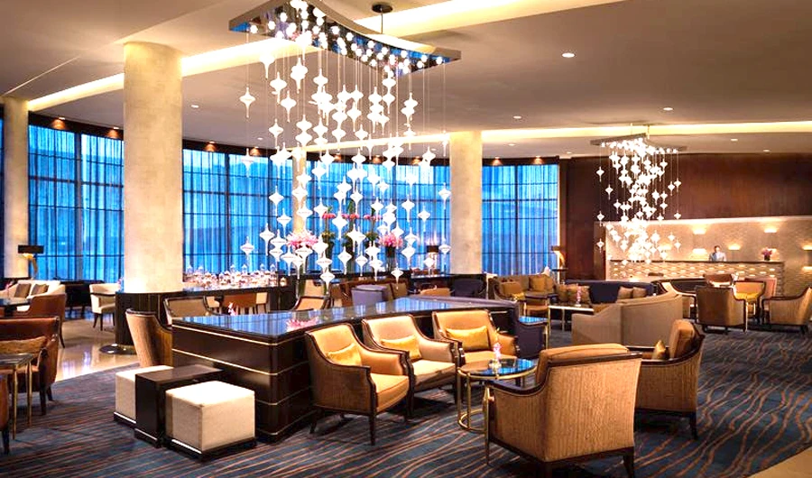 Al-Faisaliah Suites is the only dedicated luxury suites hotel in Riyadh offering 106 culturally inspired suites.