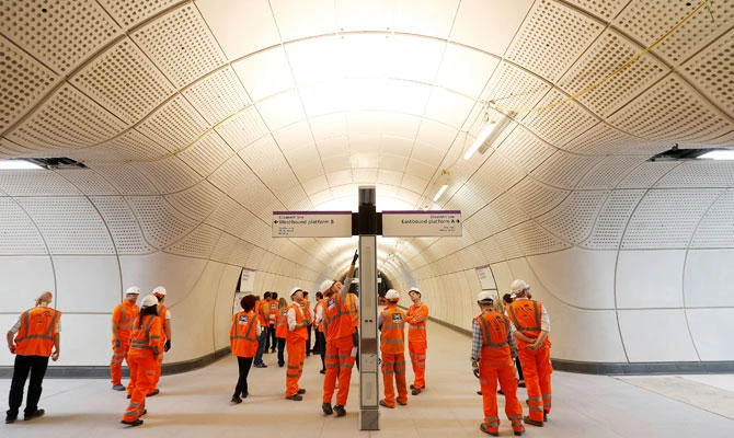 Crossrail employees visit the new Farringdon underground station of the Elizabeth line which was due to open in December 2018, in London, Britain, June 15, 2018. (REUTERS)