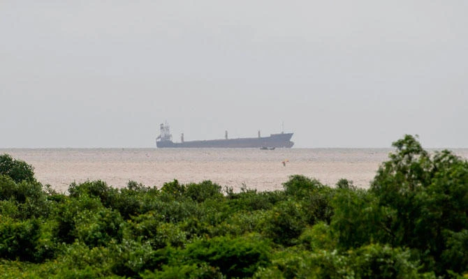 The abadoned Indonesian ship "Sam Rataulangi PB1600" is seen from the shore of Yangon region on September 1, 2018. (AFP)