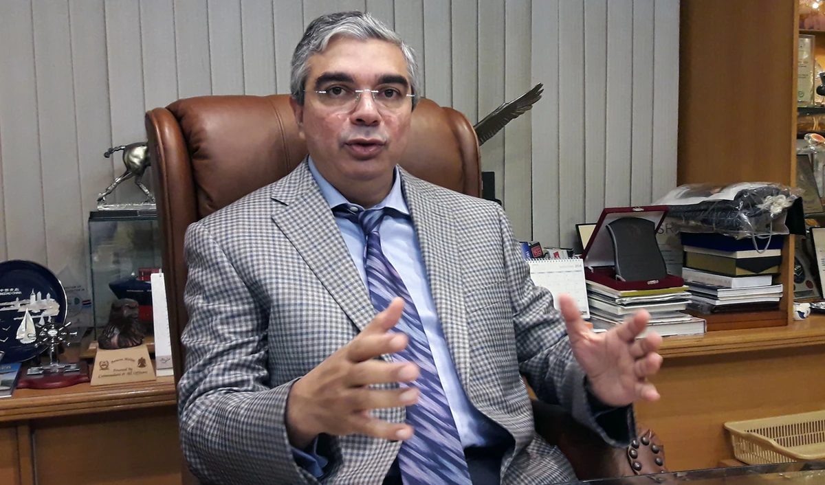 Aasim A Siddiqui, chairman of All Pakistan Shipping Association, says measures to reduce freight bill may yield desired results with the participation of local investors. (AN photo)