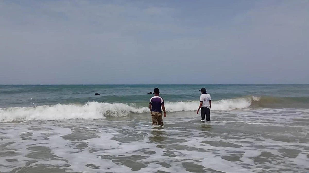 The officials said Tuesday the boat capsized on Sunday off the coast of Shabwa province. (File/AFP)
