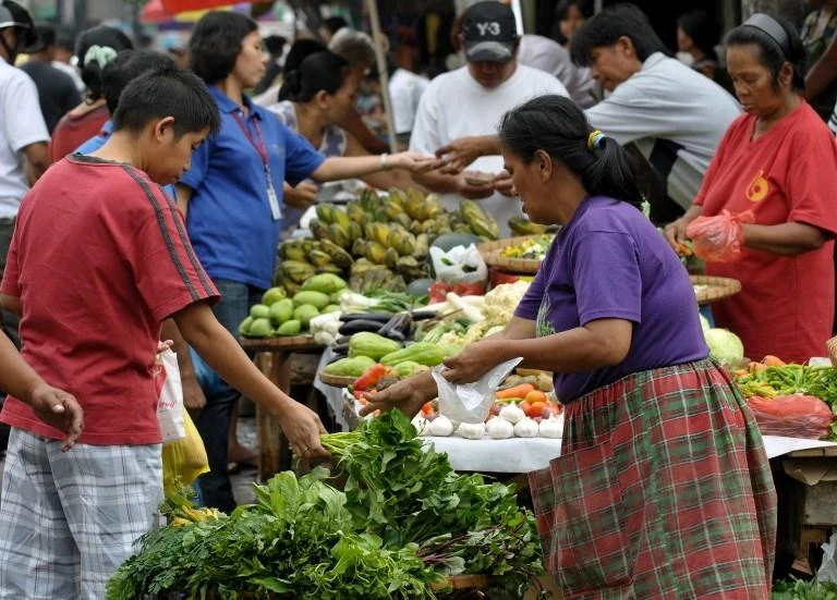 Higher food prices, which make up more than a third of the consumer price index, had a major contribution to inflationary pressures in August. (AFP)