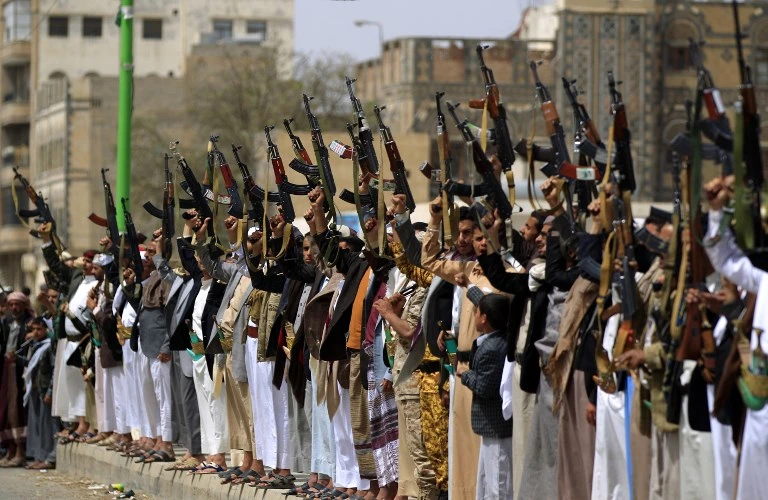 Houthi militia refused Thursday to join talks scheduled to take place in Geneva until their conditions are met. (AFP)