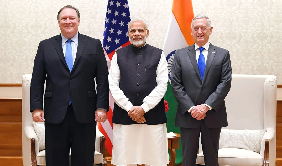 India's Prime Minister Narendra Modi (C) poses for a picture along with US Secretary of State Mike Pompeo (L) and US Secretary of Defence James Mattis before a meeting in New Delhi onSeptember 6, 2018. (India's Press Information Bureau/Handout via REUTERS)