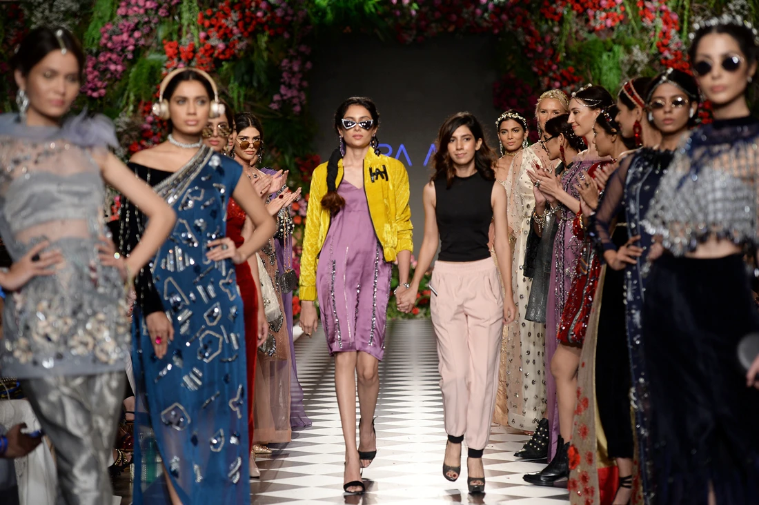Final night of PLBW brings HSY, Faraz Manan and more to the ramp in Lahore