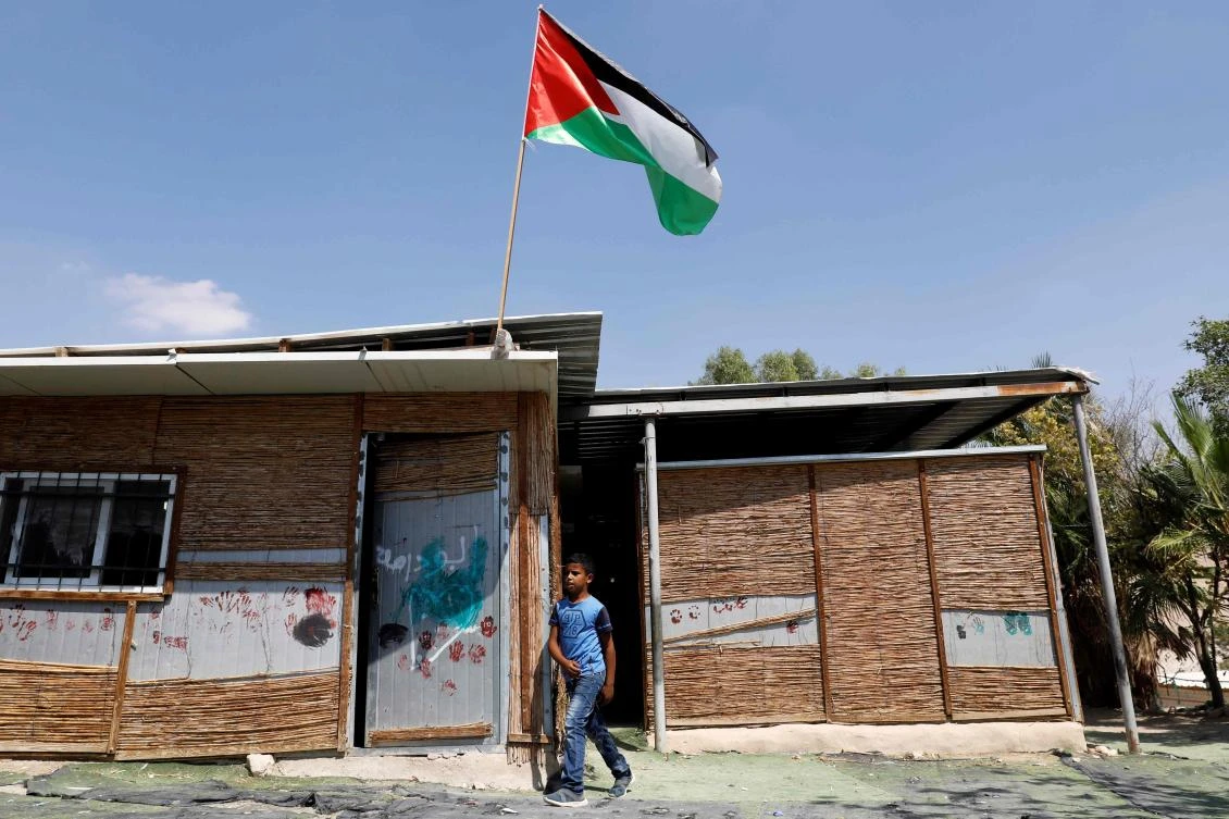 Palestinians set up outpost near hamlet Israel seeks to raze