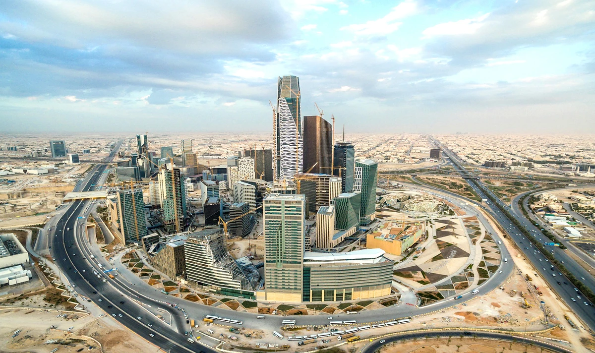 The Saudi construction sector is undergoing a massive transformation with a number of major building projects being planned at the moment.