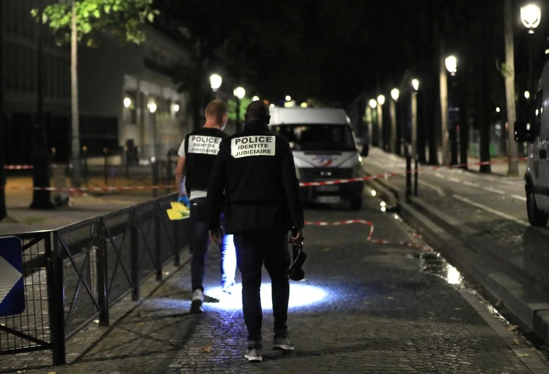 Police investigators work on the scene after seven people were wounded in knife attack downtown Paris, France, September 10, 2018. (File/ Reuters)