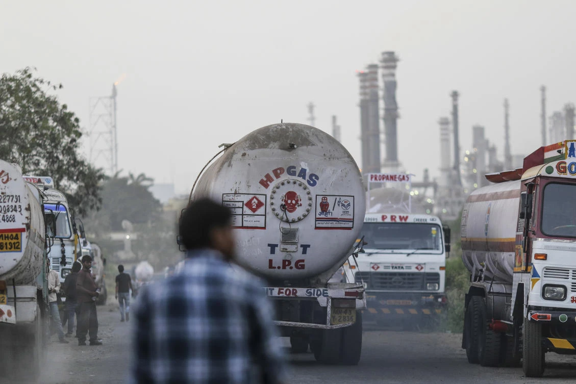India’s Oil Ministry told refiners to prepare for a ‘drastic reduction or zero’ imports from Iran from November. (AFP)