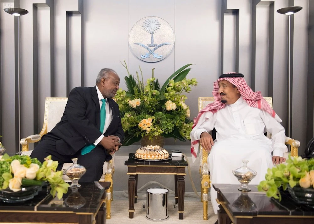Djibouti President Ismail Omar Guelleh with King Salman during talks in Jeddah on Monday. (SPA)