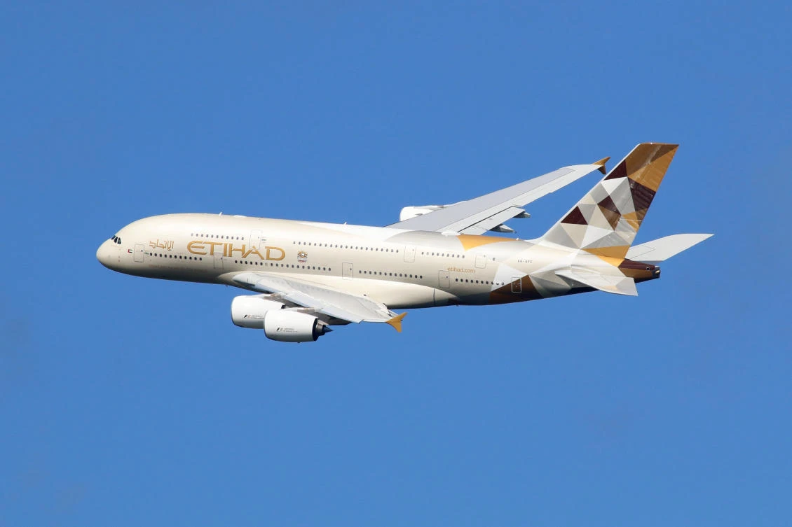 An Etihad Airways Airbus A380 taking off in London. (Shutterstock)