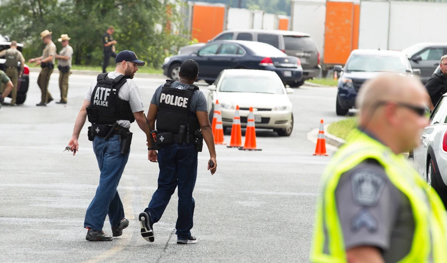 4 dead, including suspect, after Maryland warehouse shooting