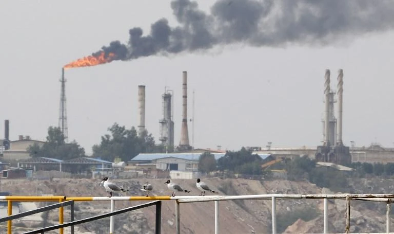 Oil prices rose 2 percent on Monday as US sanctions restricted Iranian crude exports. (AFP)
