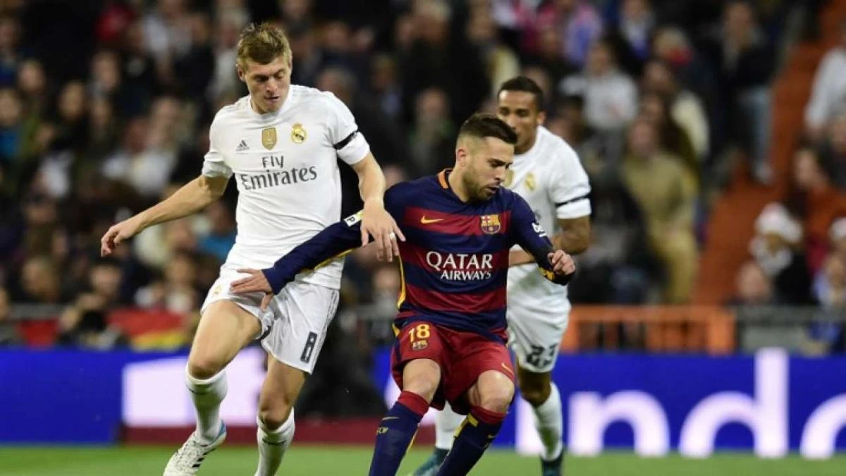 The Spanish players union (AFE) - which represents players at clubs like Real Madrid and Barcelona - have rejected plans to play a La Liga game in the United States. (AFP)