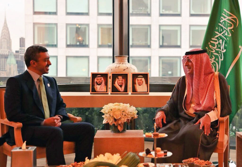 Emirati officials cite solid Saudi-UAE ties