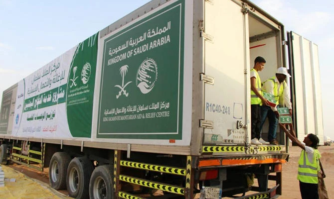 Saudi Arabia's aid agency plan to distribute 10,500 food baskets in Marib launched