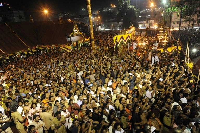 India court rules Hindu temple must allow all women entry
