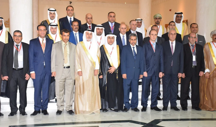 Maj. Gen. Sulaiman bin Abdul Aziz Al-Yahya, director general of passports, center, poses with other participants at the end of 18th Arab Conference of Heads of Immigration, Passports and Nationality Agencies in Tunisia on Friday. (SPA)