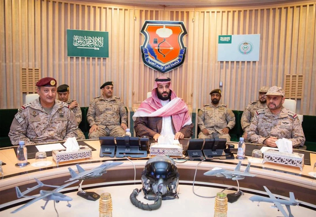 Saudi crown prince oversees coalition briefing on southern border operations