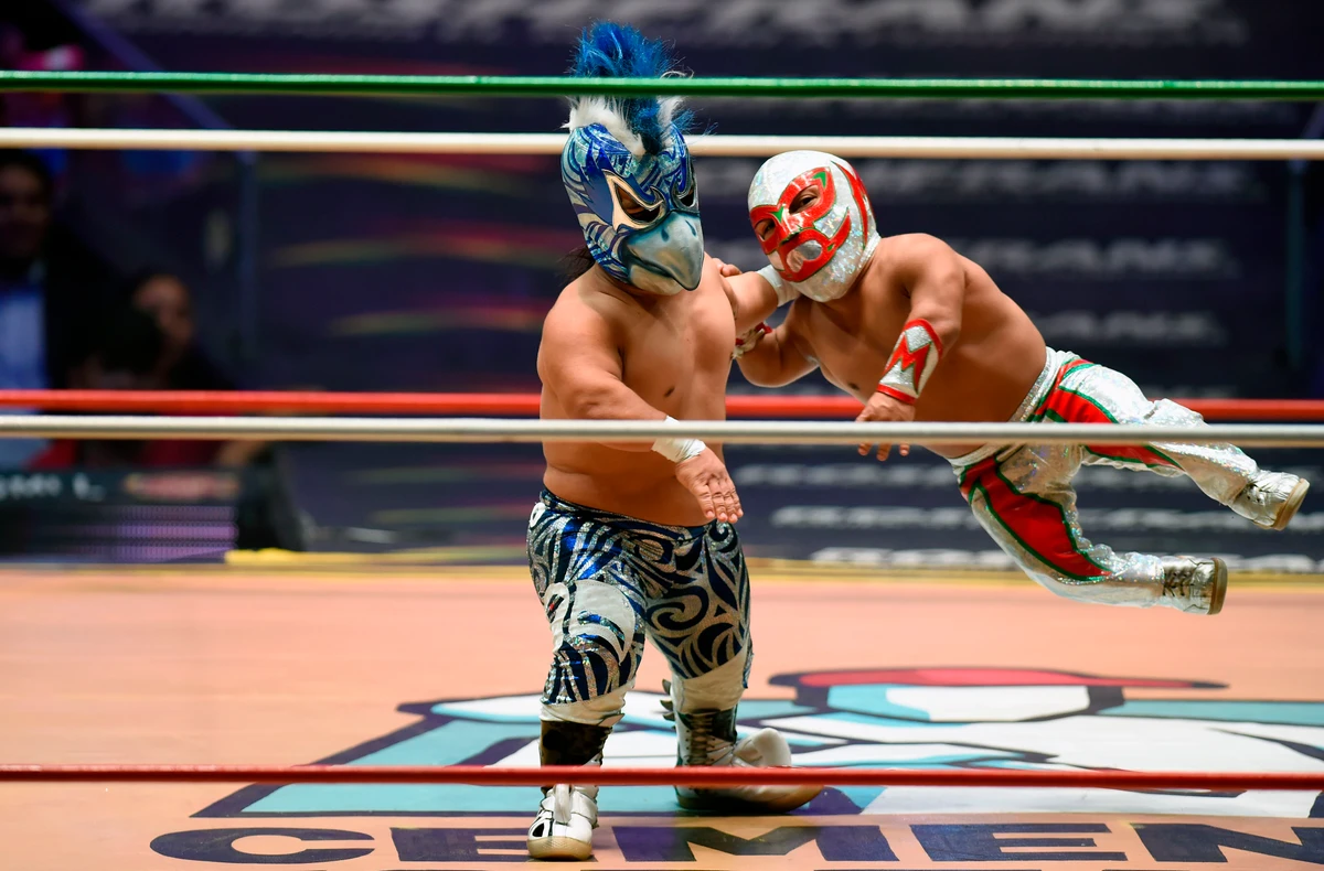 Mexico’s dwarf wrestlers overcome mockery to become stars