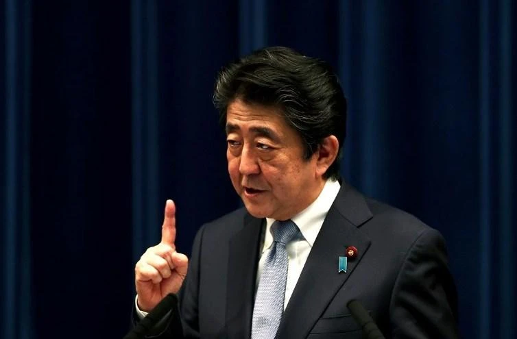 Japanese Prime Minister Shinzo Abe has made clear that he wants to forge ahead with his politically divisive plan to amend the constitution’s Article 9 to clarify the ambiguous status of its military. (AFP)