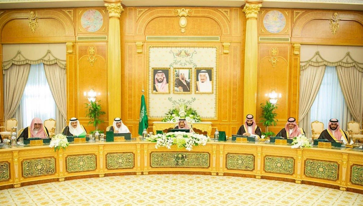 Saudi Arabia’s council of ministers hold weekly session, chaired by King Salman. (SPA)