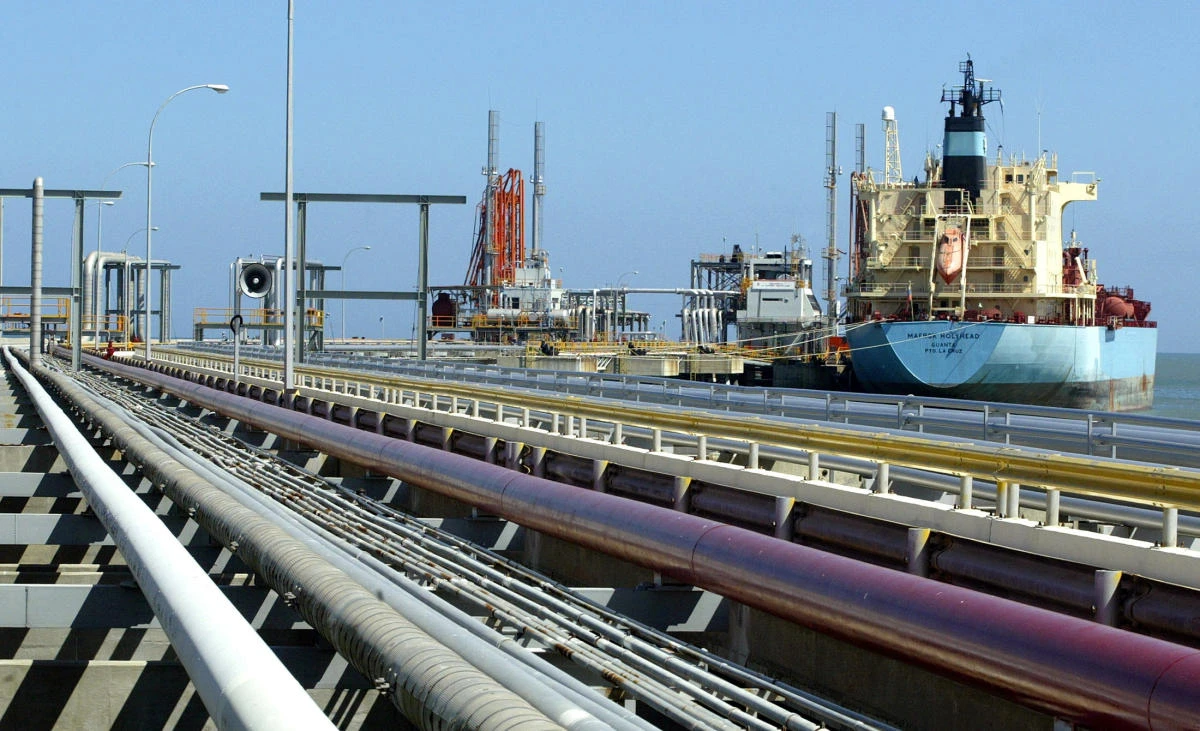Traders said prices were held back by a strong dollar which makes oil imports more expensive for countries using other currencies domestically. (Reuters)